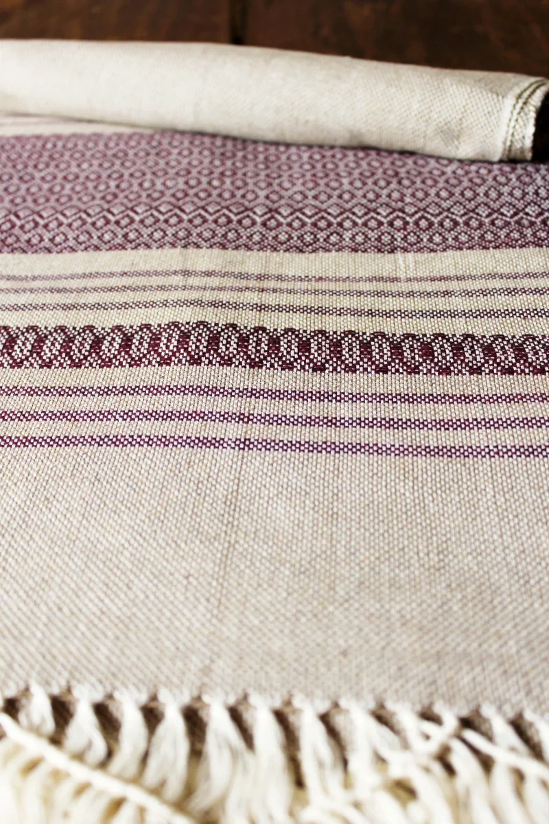 EMPOWERED WOMAN REBOZO